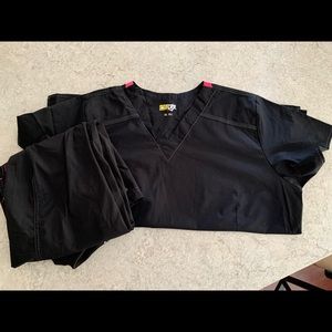 XL Black Scrub Set